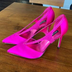 Nine West Heels - New - Never worn - Size 10